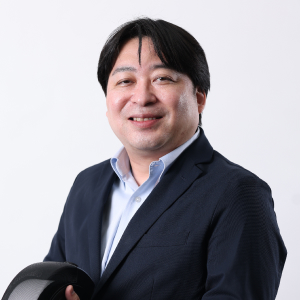 執行役員 / CFO　足立 知彦